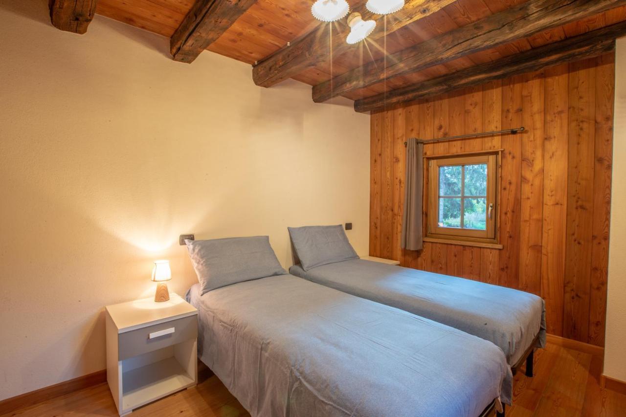 L'Atelier Du Temps - Les Greniers Appartements Aosta Kültér fotó