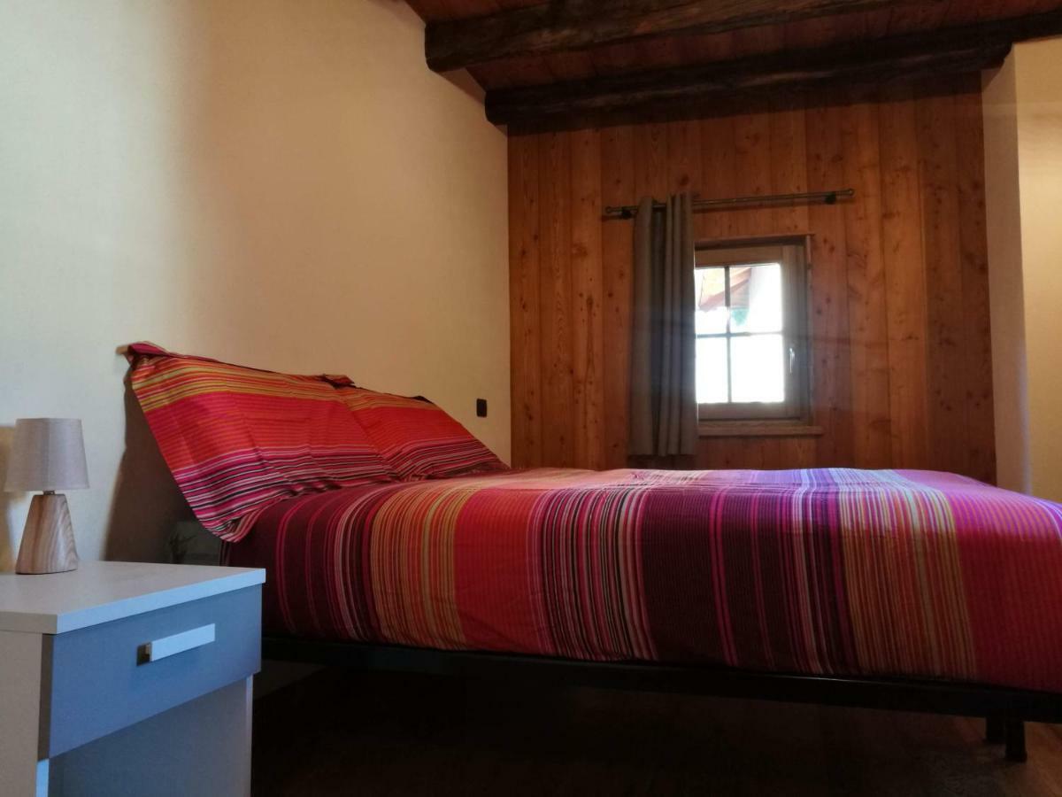 L'Atelier Du Temps - Les Greniers Appartements Aosta Kültér fotó